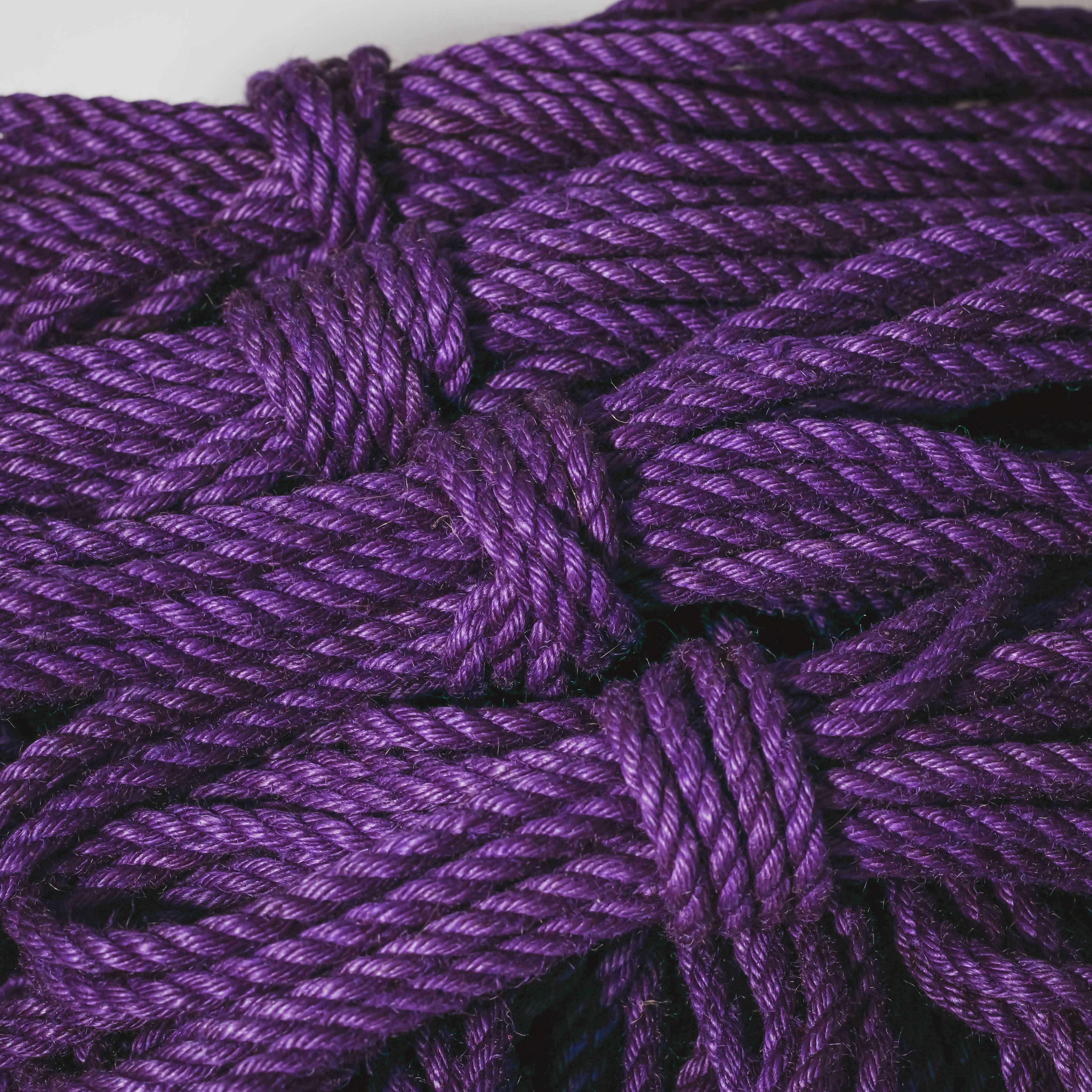 Purple jute rope (treated, 6mm) – Anatomie Rope Shop